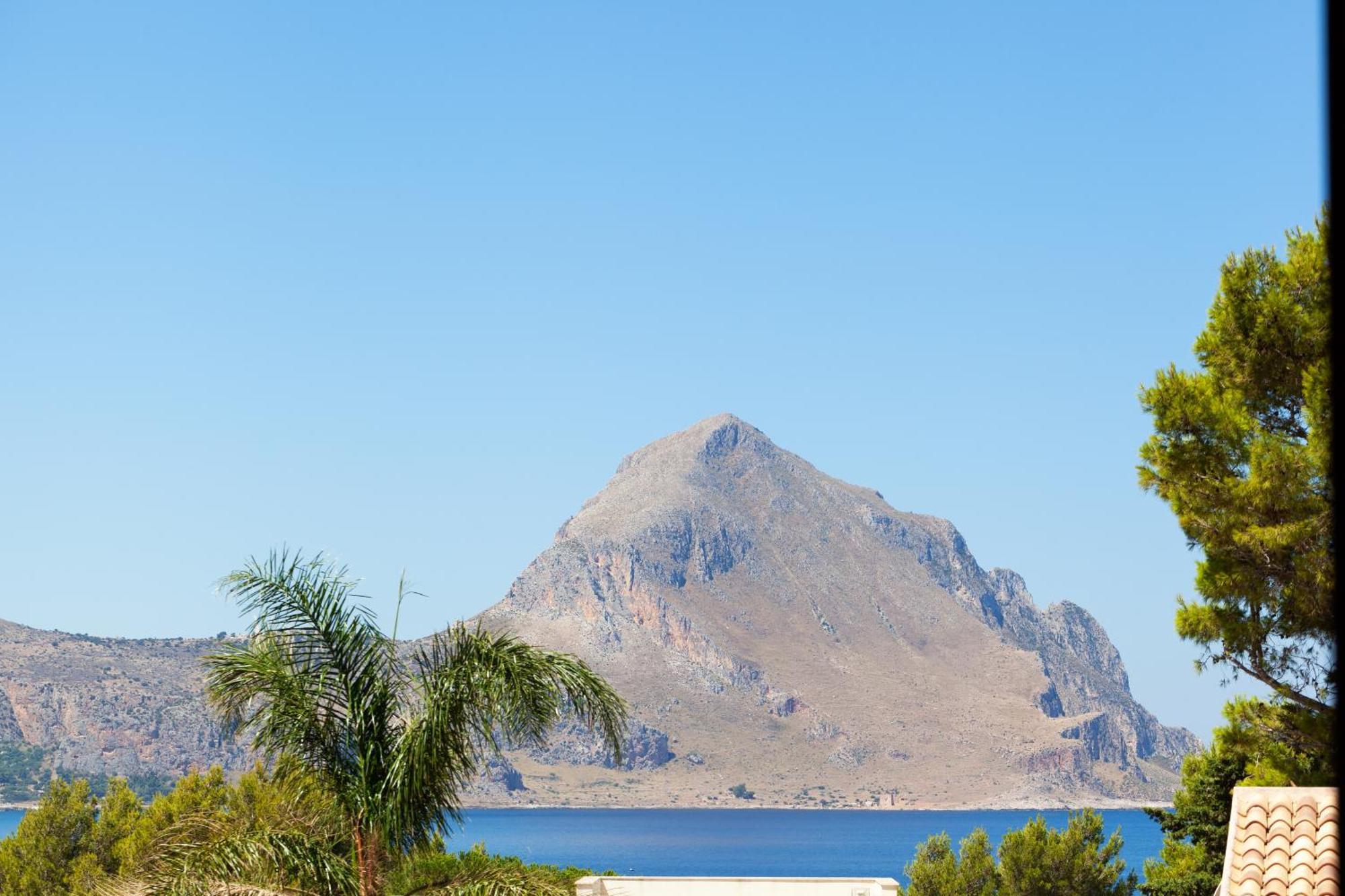 Bed and Breakfast La Dama San Vito Lo Capo Exterior foto