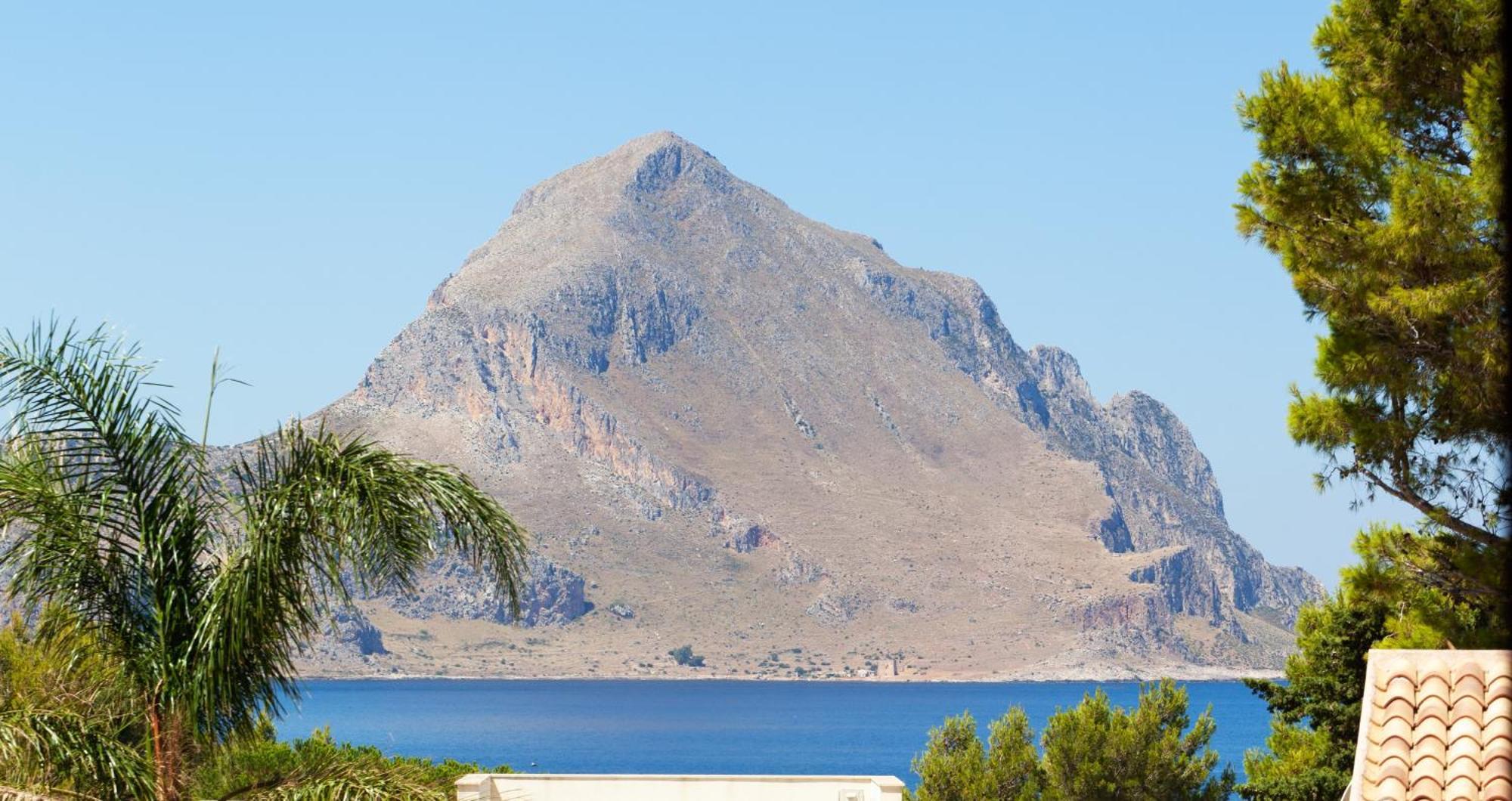 Bed and Breakfast La Dama San Vito Lo Capo Exterior foto